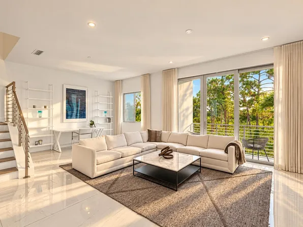 4130 NW 17th Avenue, Boca Raton, FL 33431