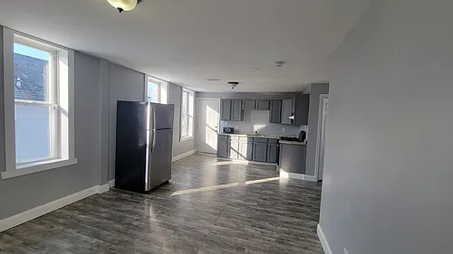 1646 Carrie St #4 Photo 1