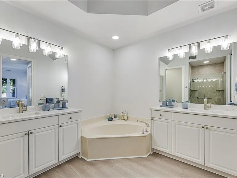 805 Bentwater Cir #104 — Photo 11