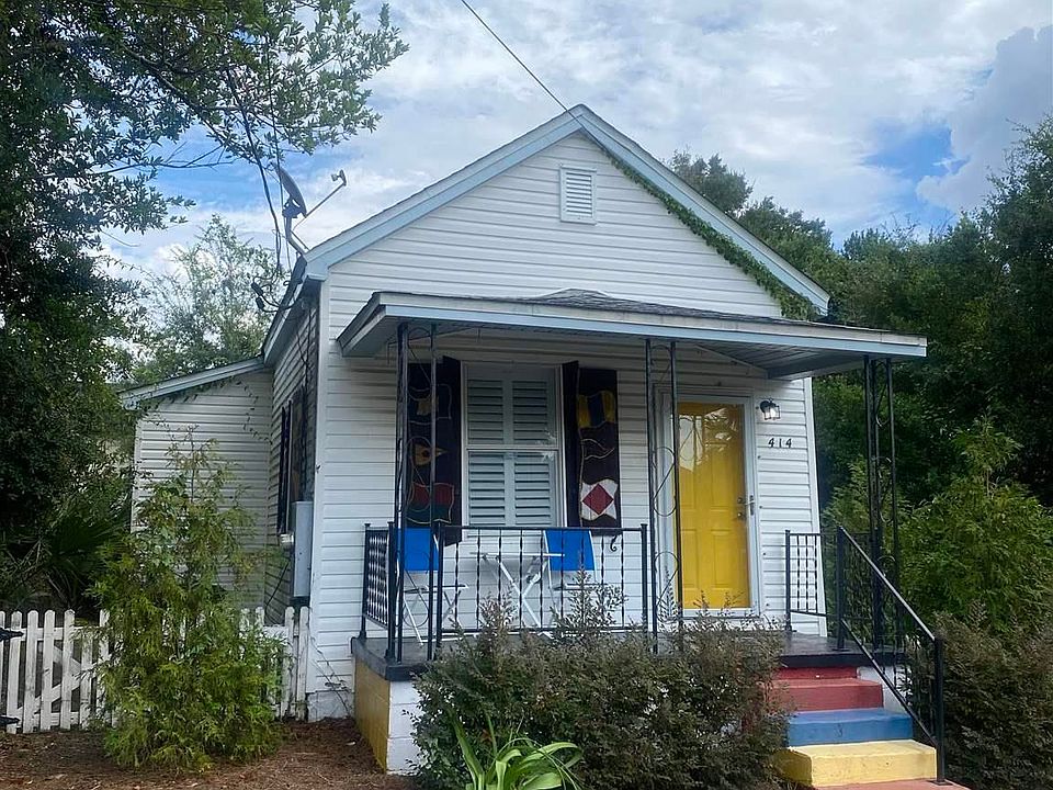 1st image of 414 N D St