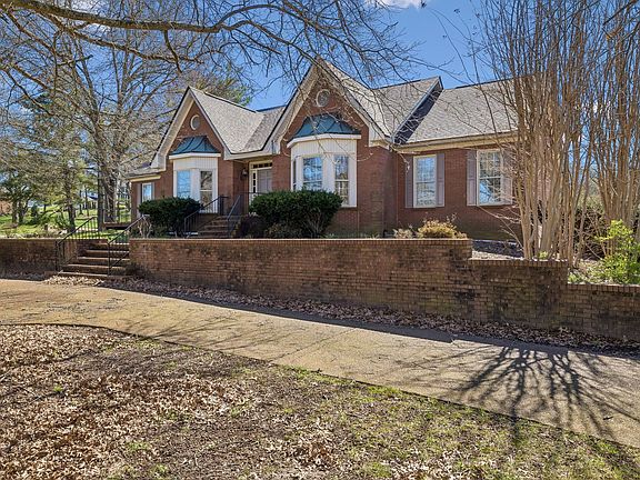 3rd image of 1715 Andrew Crockett Ct