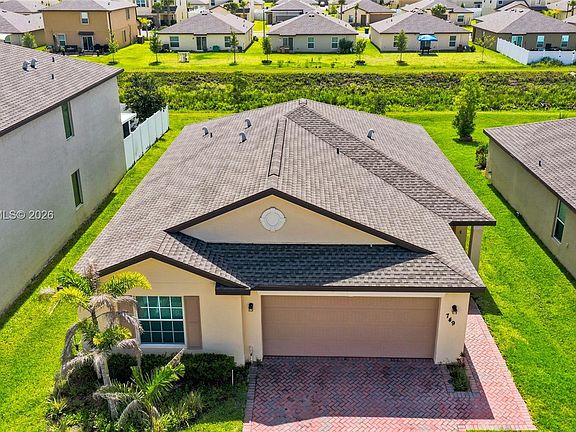 5th image of 749 Worlington Ln
