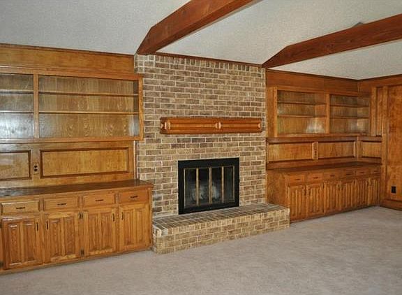 4th image of 1403 Stoneboro Ln