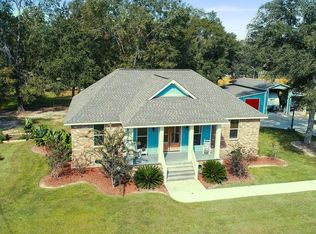 42551 Willis Rd, Ponchatoula, LA 70454