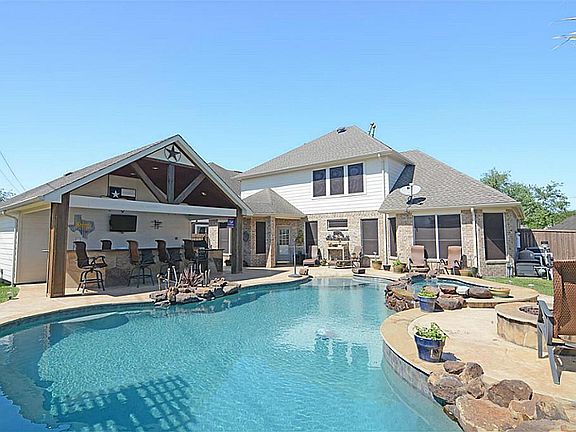 2nd image of 3422 Walden Creek Ln