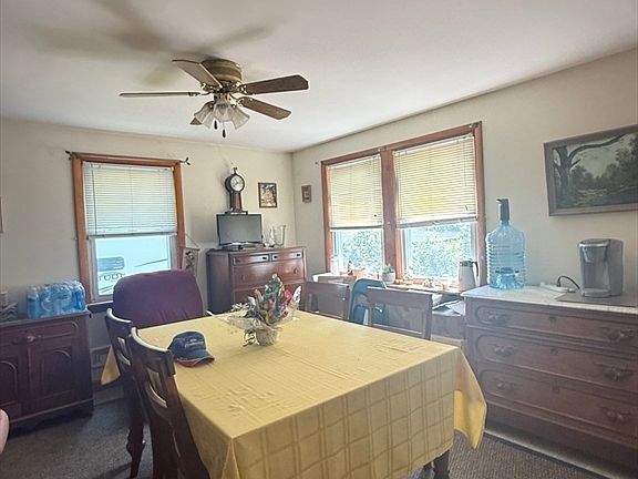 4th image of 42 Alder Rd