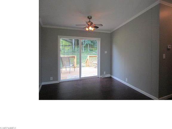 5th image of 3200 Darlington Dr