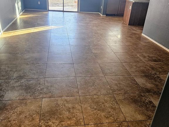3rd image of 35831 W Velazquez Dr