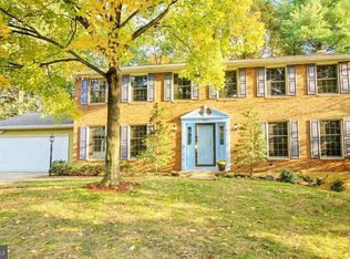 8407 Terra Woods Dr, Springfield, VA 22153