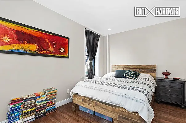 Rented by Corcoran | media 21