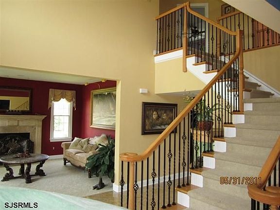 5th image of 45 Run Creek Pl