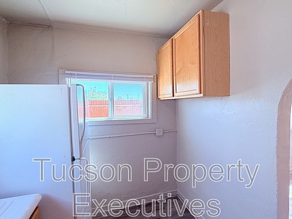 3rd image of 234 E 32nd St #3