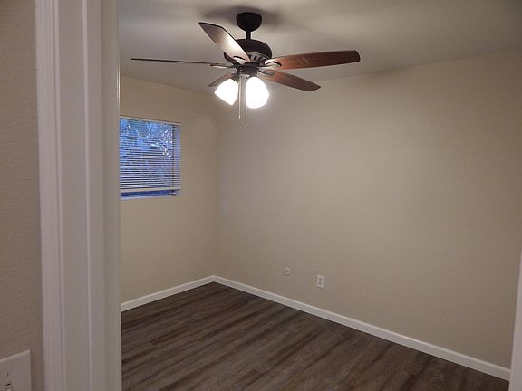 5th image of 4419 Louisiana St #1