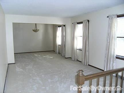 Dining Room
						:
						2nd view