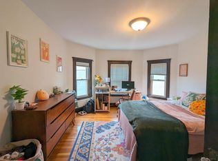 92 Powder House Blvd, Somerville, MA 02144