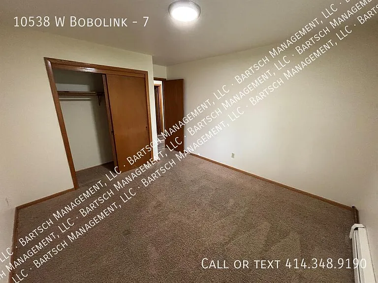 10538 W Bobolink Ave #7 — Photo 8