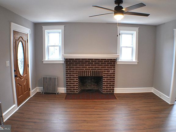 4th image of 125 E Avon Rd