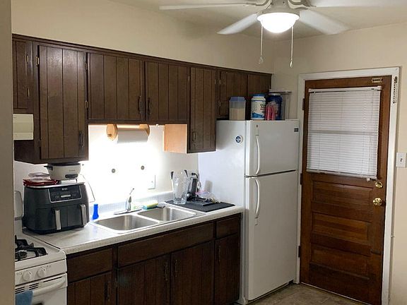 3rd image of 7170 Lyndon Ave APT 2N