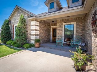 912 Bandera Trl, Granbury, TX 76048