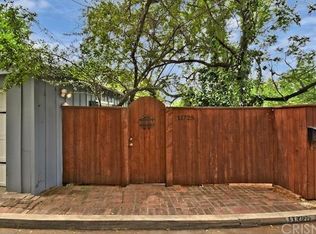 11725 Laurelcrest Dr, Studio City, CA 91604