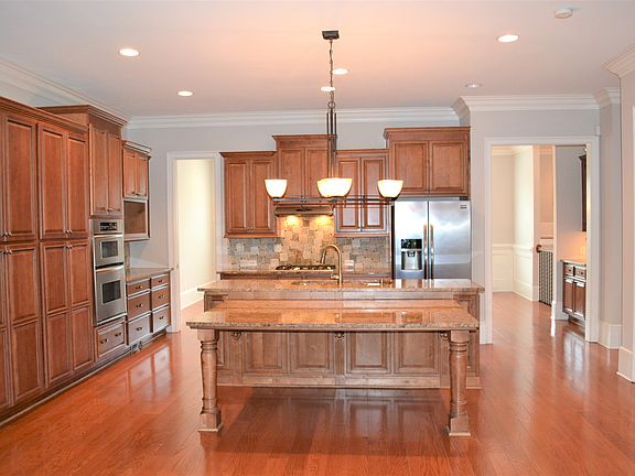4th image of 4355 Bridgehaven Dr SE