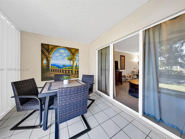 4040 Crystal Lake Dr #105 — Photo 4