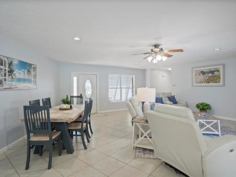 1360 SW Albatross Way — Photo 20