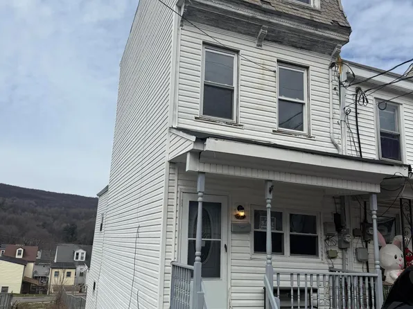 909 Brock St, Ashland, PA 17921
