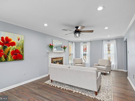 5th image of 3085 Clarkford Ct