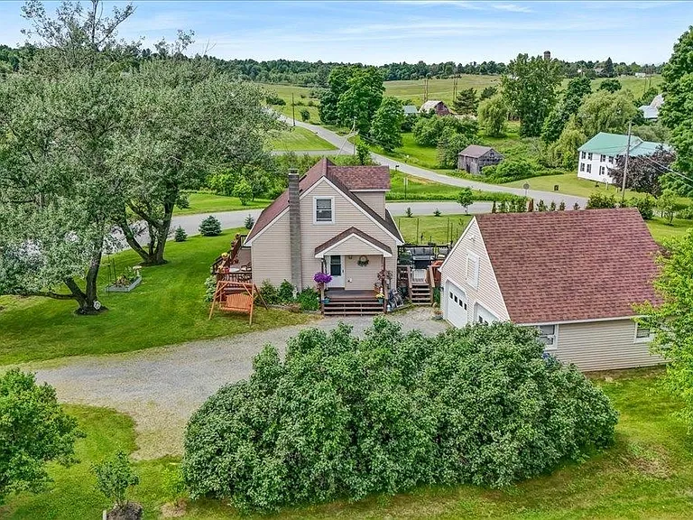 1588 Sandy Birch Rd — Photo 44