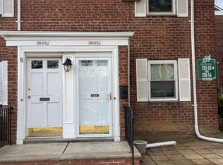 260-07B Langston Ave #1, Glen Oaks, NY 11004
