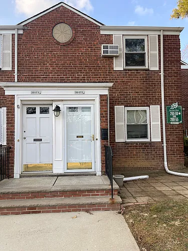 260-07B Langston Ave #1 Photo 1