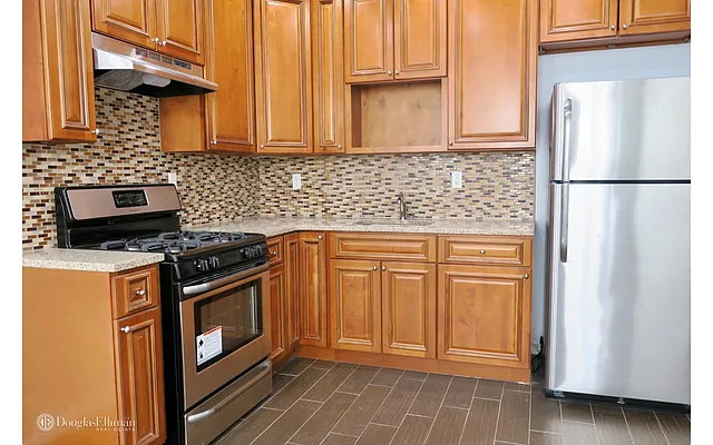 Rented by Douglas Elliman | media 30