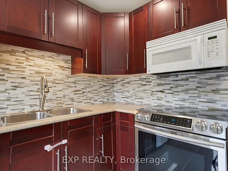 890 Cahill Dr W #11 — Photo 7