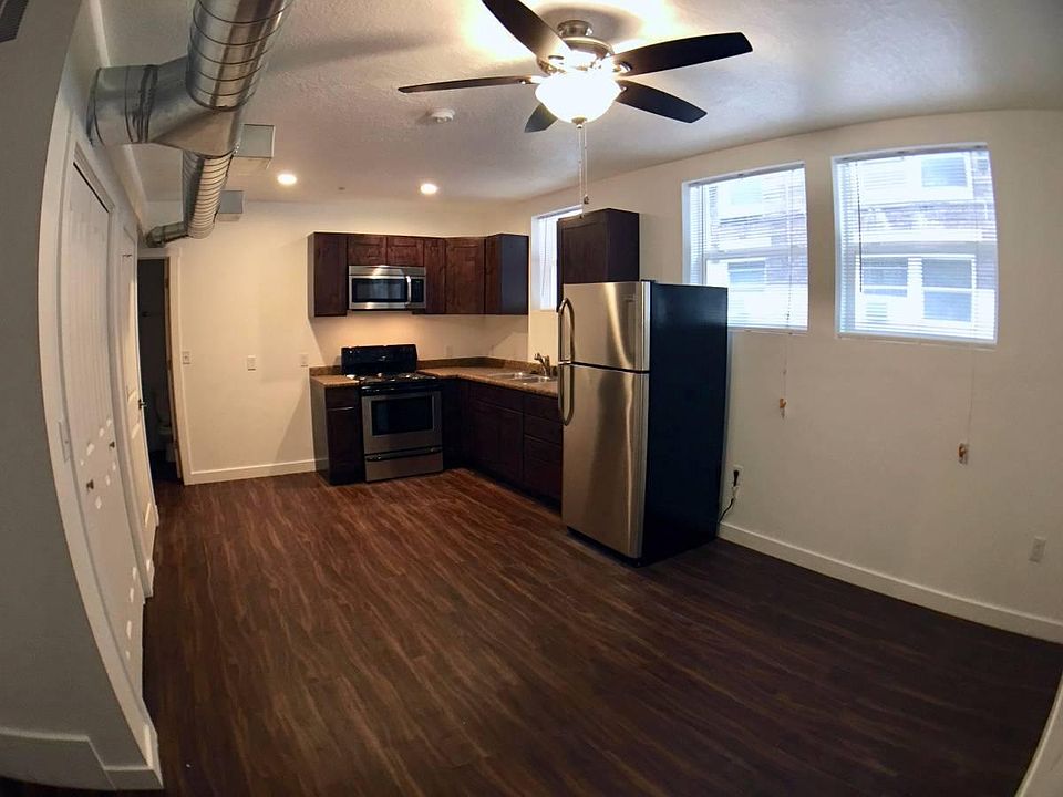 1st image of 419 E 200 S APT 204