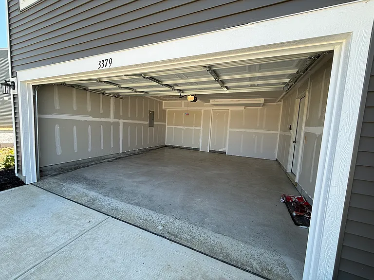 3379 Fall Leaf Ct — Photo 14