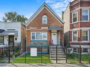 1116 N Lawndale Ave, Chicago, IL 60651