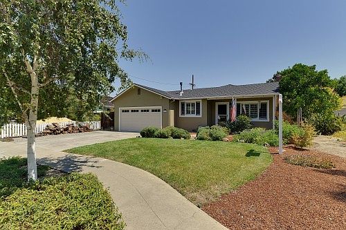 1st image of 464 Coakley Dr