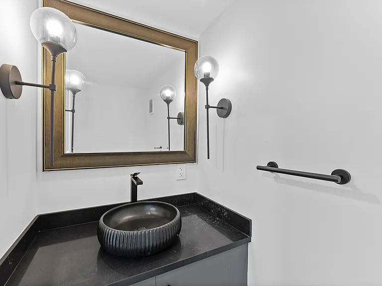 3501 W Ox Rd — Photo 10