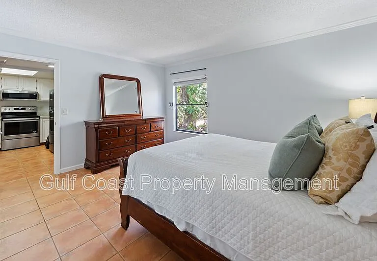 4574 Ringwood Mdw — Photo 10