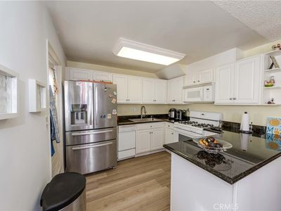 20246 Cohasset St UNIT 6, Winnetka, CA, 91306