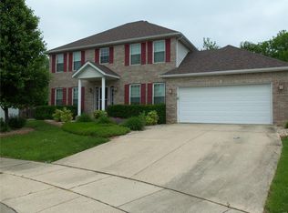 6 Delta Dr, Collinsville, IL