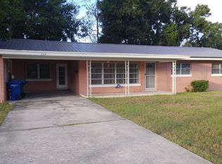 709 Piedmont Dr, Winter Haven, FL 33880