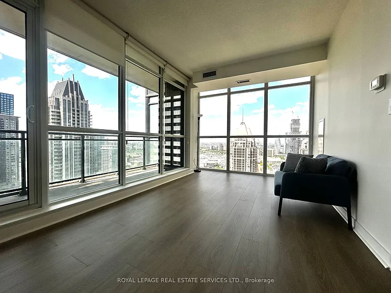 4070 Confederation Pkwy #2909 — Photo 17