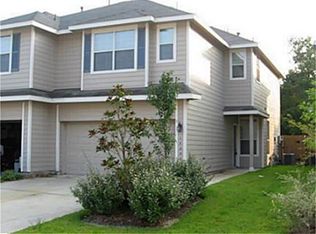 17206 Oakwood Chase Dr, Spring, TX 77379