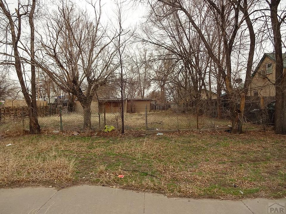 1st image of 1008 E Beech St