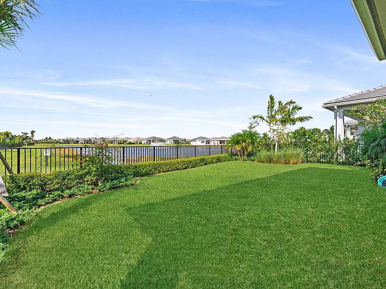 10145 Timber Creek Way — Photo 19