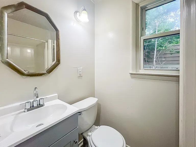 2303 Maclin Cir — Photo 13