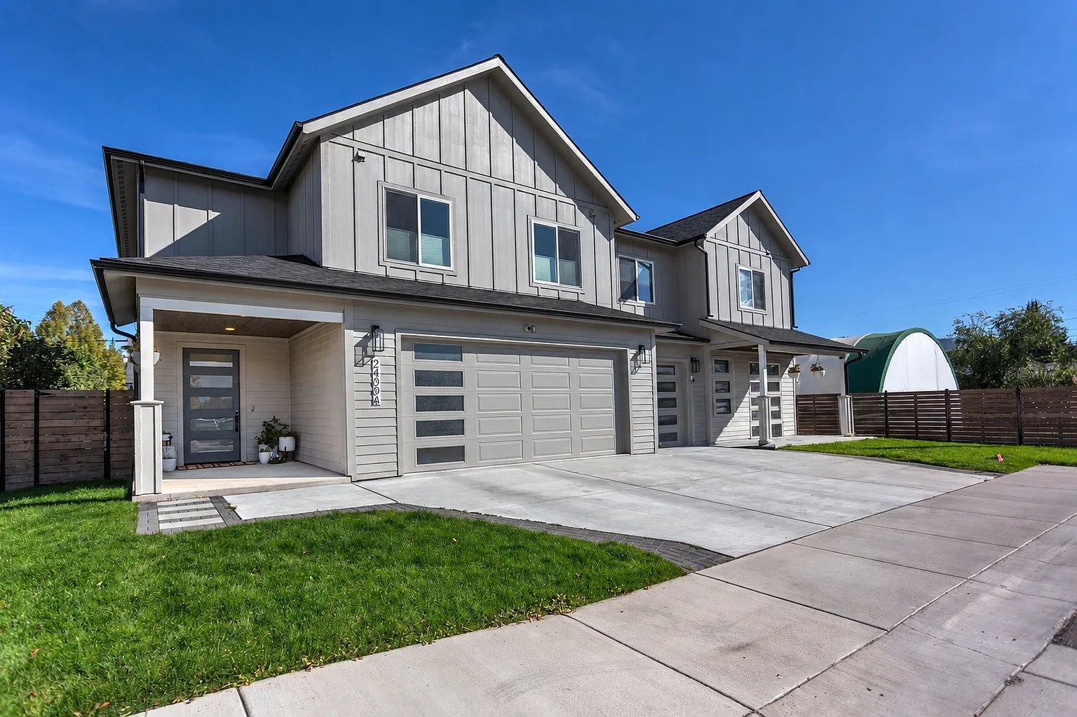 3 bed, 2.5 bath, 2511 sqft, $3,000 — Photo 2