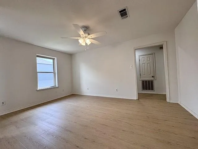 1024 Audubon St — Photo 5